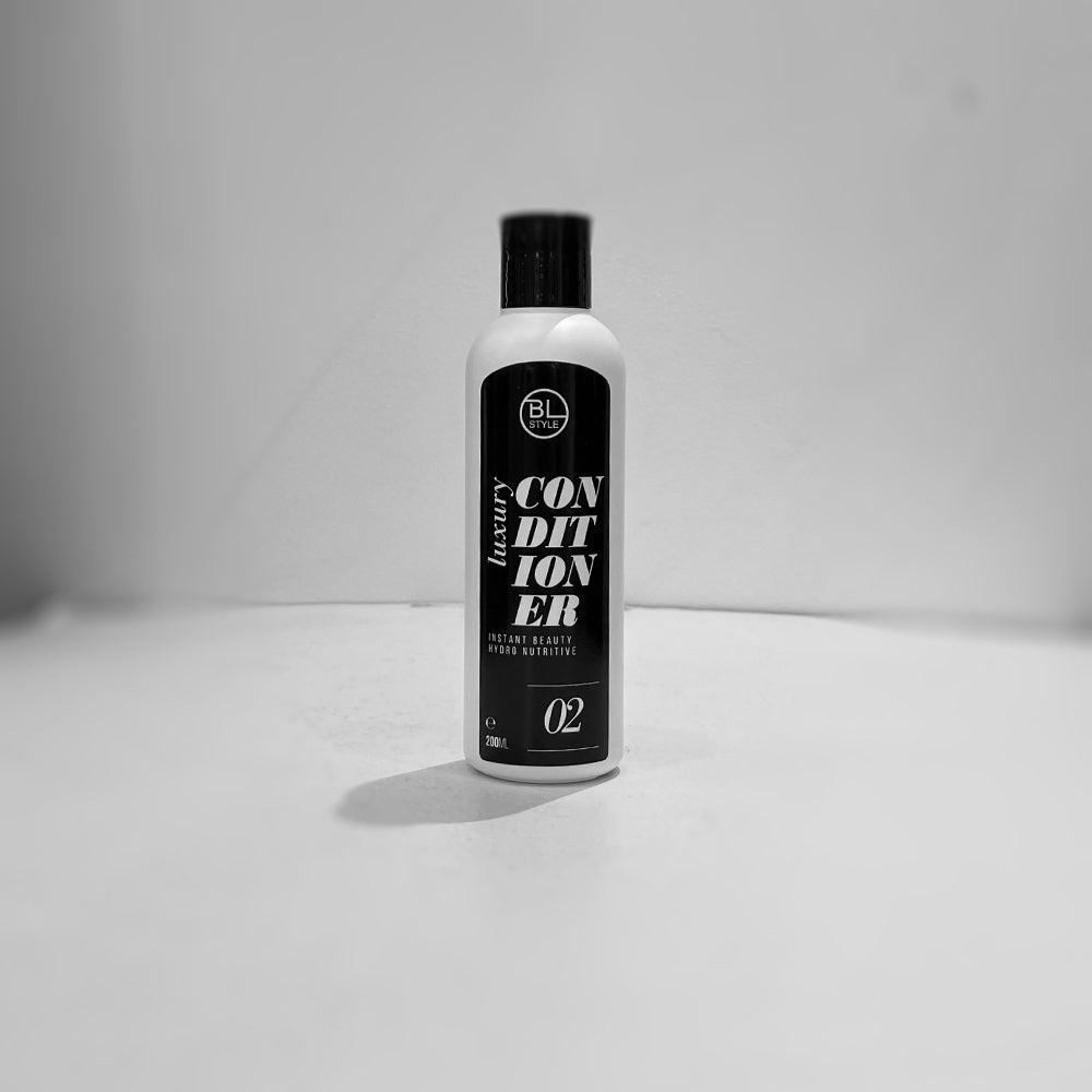 #02 Luxury Conditioner - 200ml